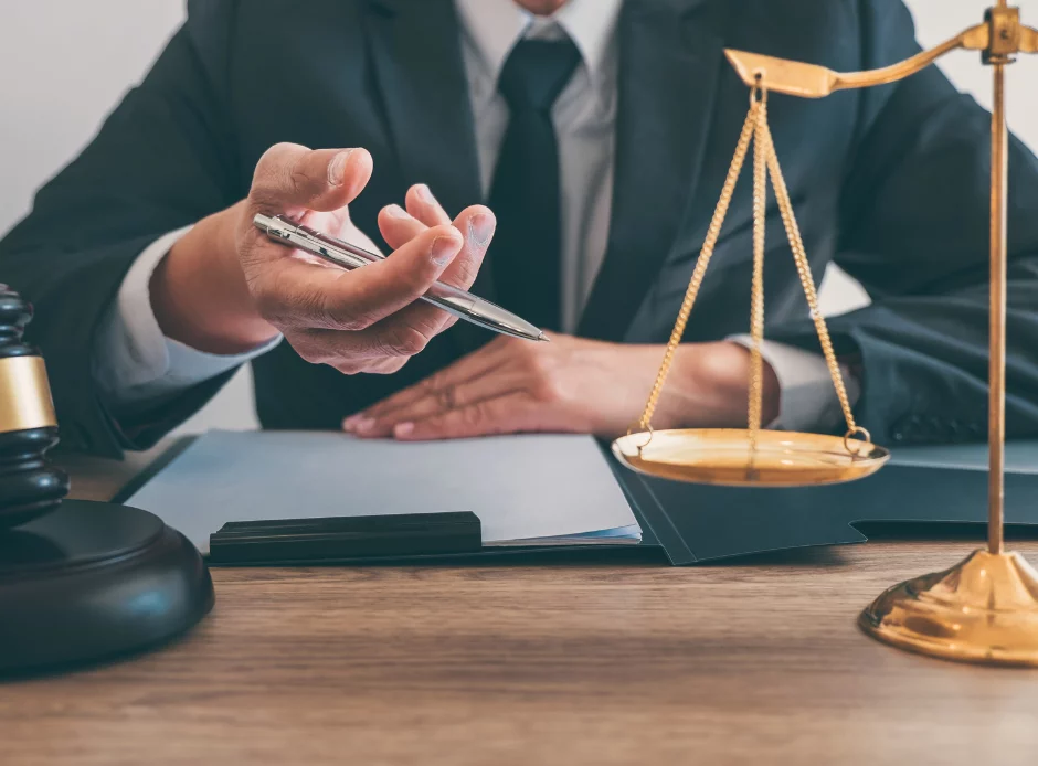 Les Aspects Juridiques de l'Immigration d'Affaires : Les Clés du Succès pour les Entreprises acocat